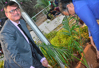 Visit by Shri Rajiv Kumar
