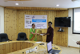Prize distribution