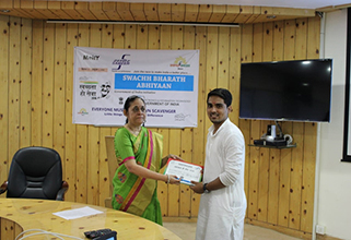 Prize distribution
